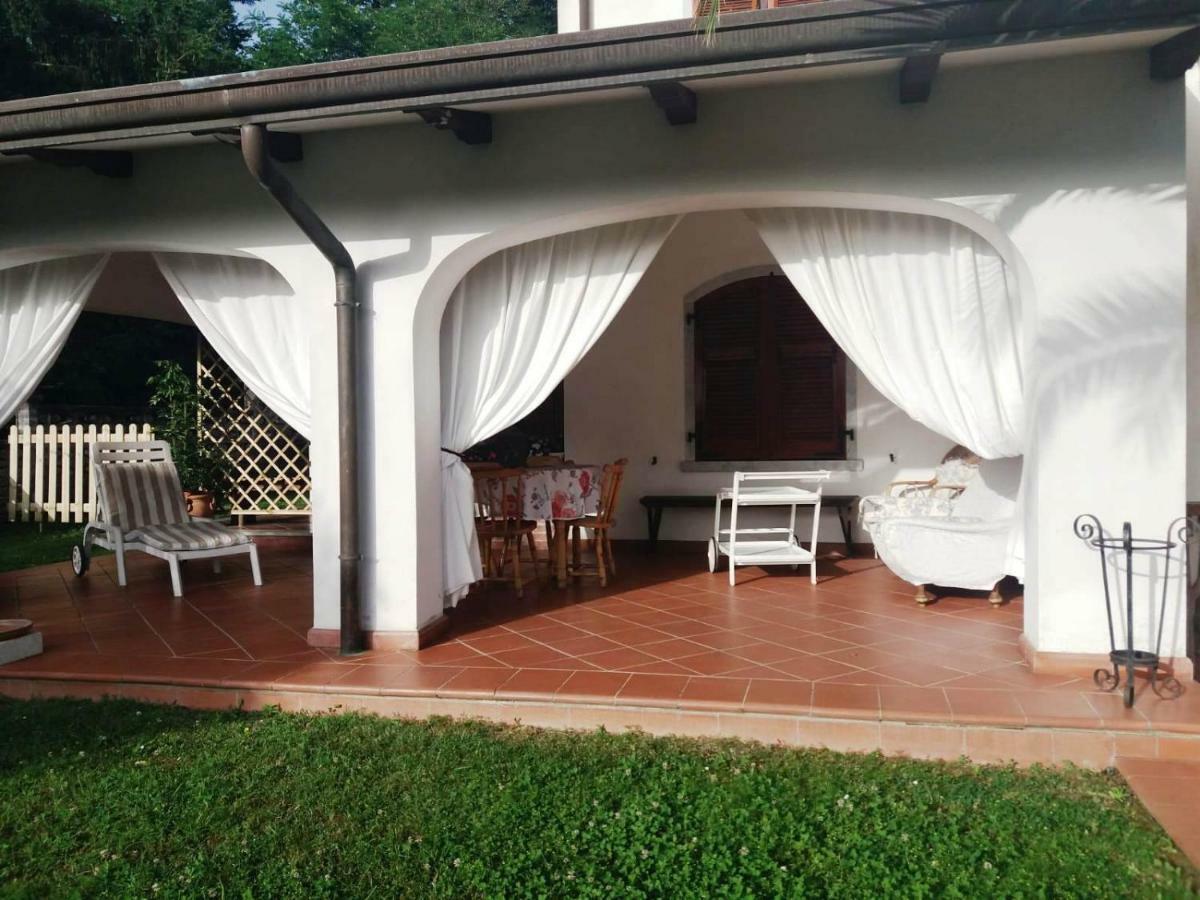 Da Adria Al Corvenale - Casa Vacanze Carrara - Βίλα Εξωτερικό φωτογραφία