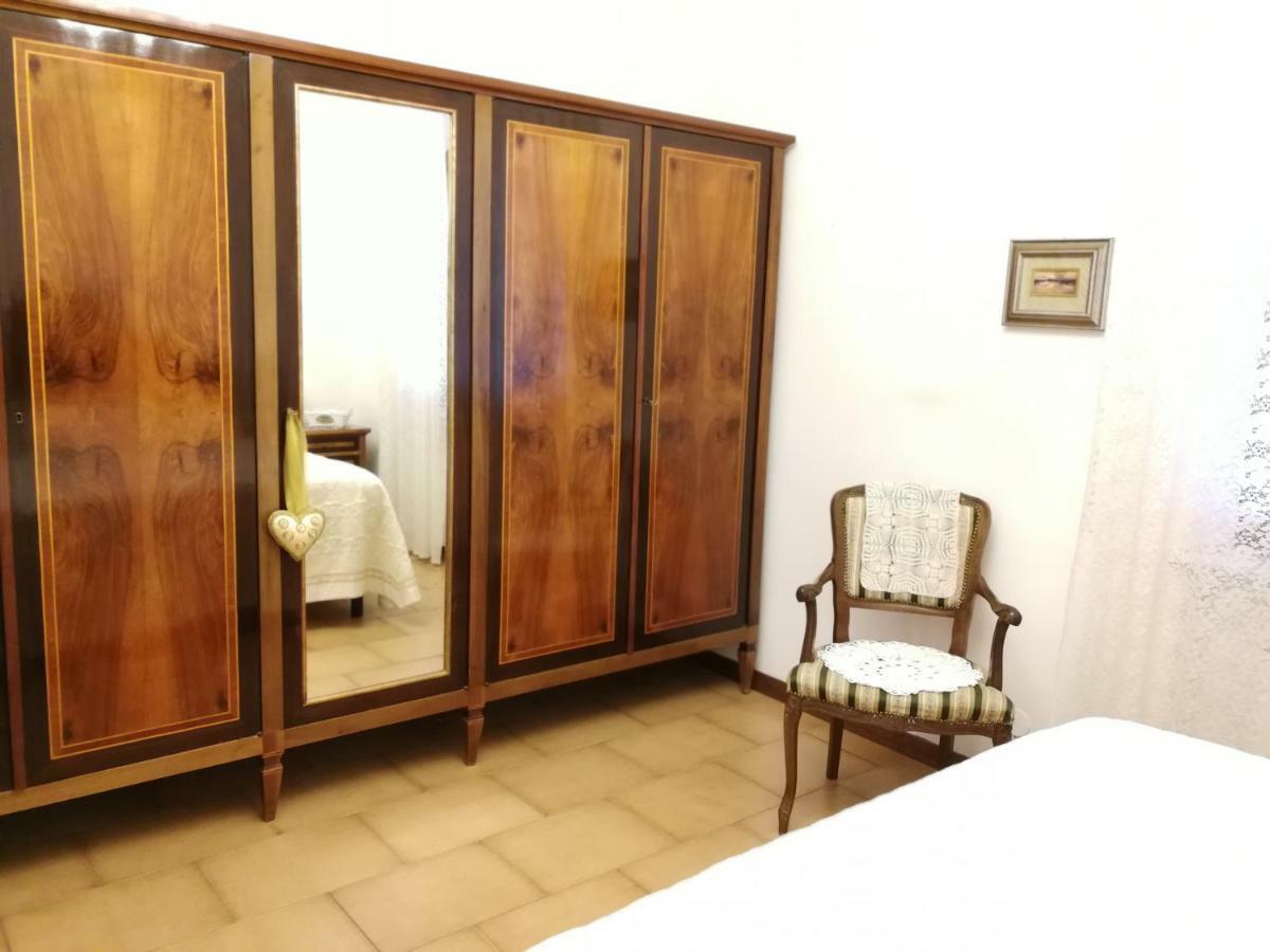 Da Adria Al Corvenale - Casa Vacanze Carrara - Βίλα Εξωτερικό φωτογραφία
