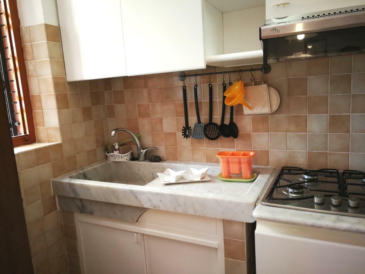 Da Adria Al Corvenale - Casa Vacanze Carrara - Βίλα Εξωτερικό φωτογραφία