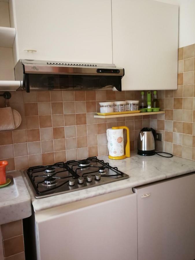 Da Adria Al Corvenale - Casa Vacanze Carrara - Βίλα Εξωτερικό φωτογραφία