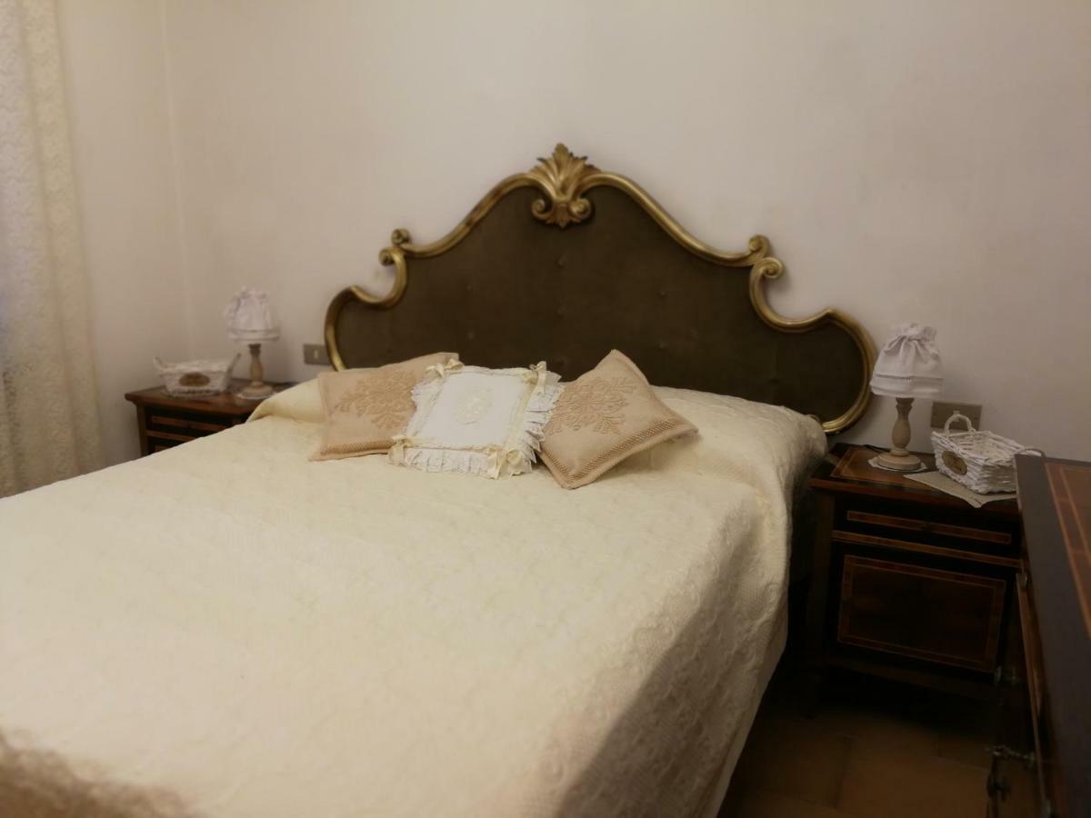 Da Adria Al Corvenale - Casa Vacanze Carrara - Βίλα Εξωτερικό φωτογραφία