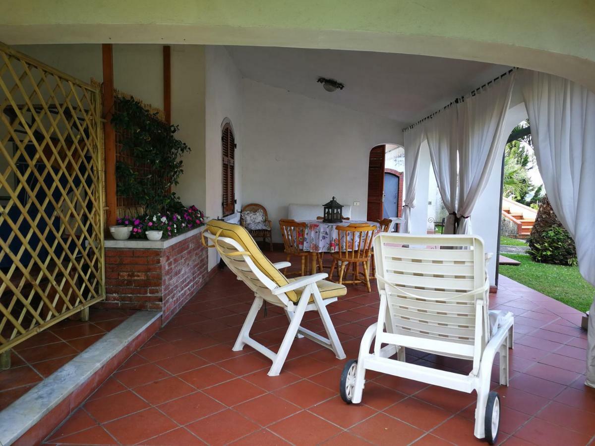 Da Adria Al Corvenale - Casa Vacanze Carrara - Βίλα Εξωτερικό φωτογραφία